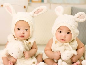7 Hal Ini Menandakan Mom Mengandung Bayi Kembar